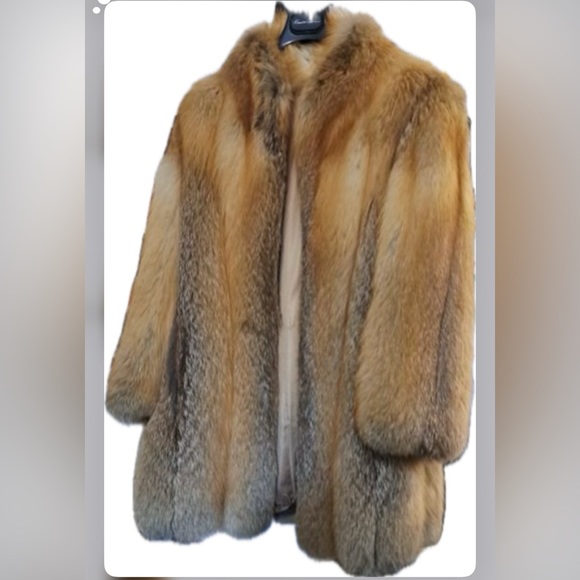 ❣️Fox Coat❣️ - Picture 1 of 4